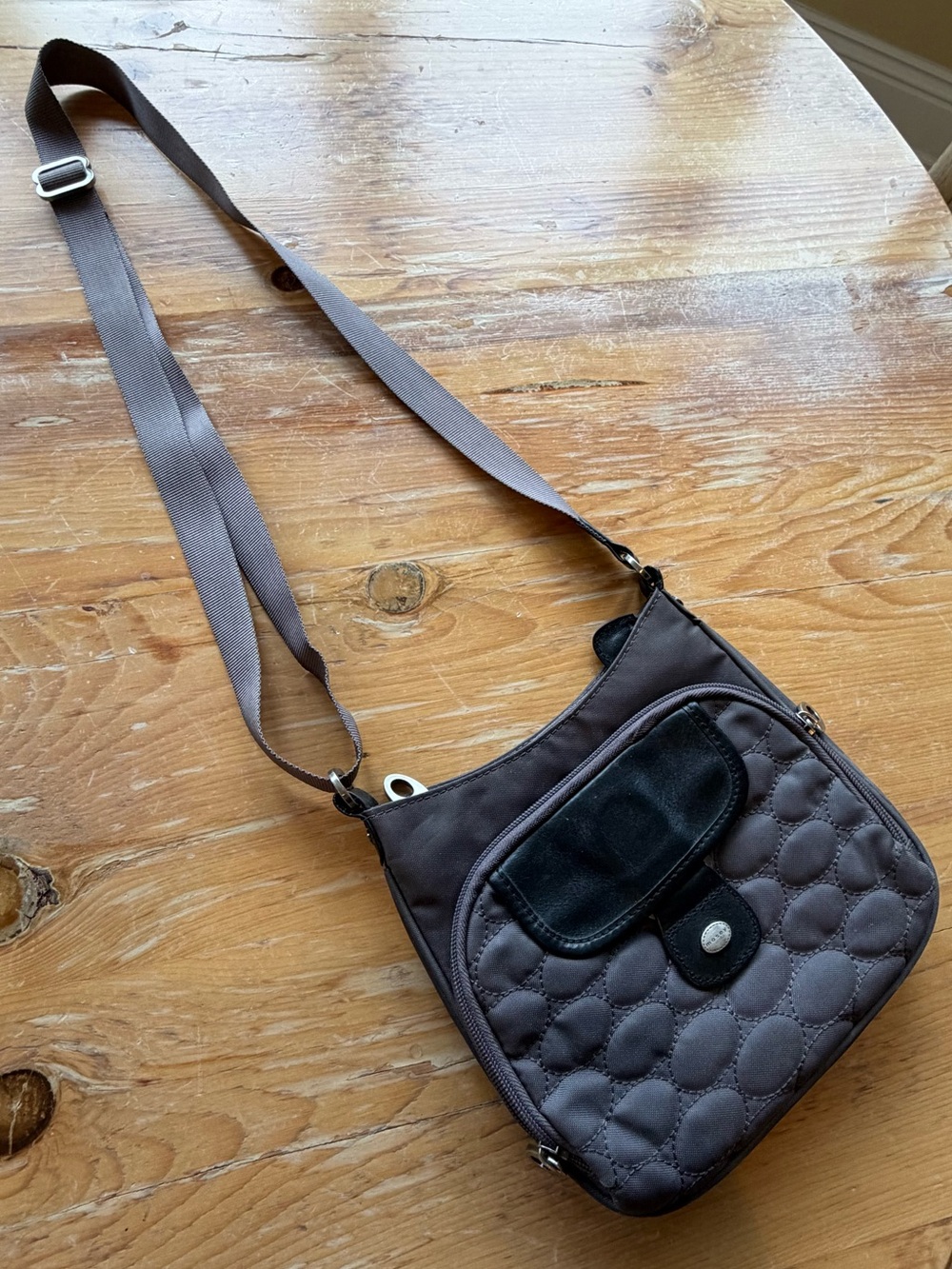 Quilted Crossbody Bag in Gray with Adjustable Strap